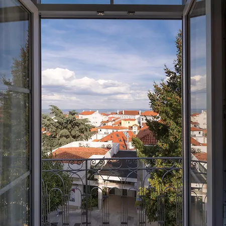 Casa Muralhas מלון 3*