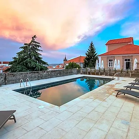 Casa Muralhas 3*