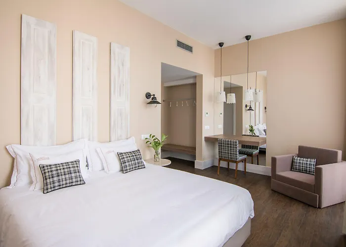 فندق Casa Muralhas 3*