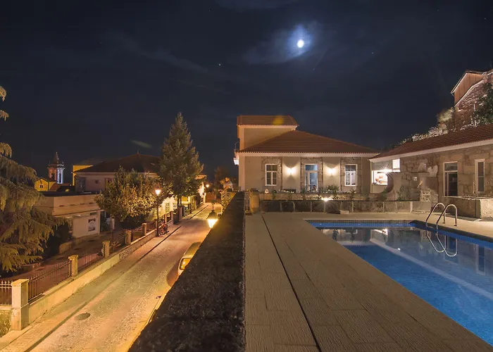 Casa Muralhas فندق 3*