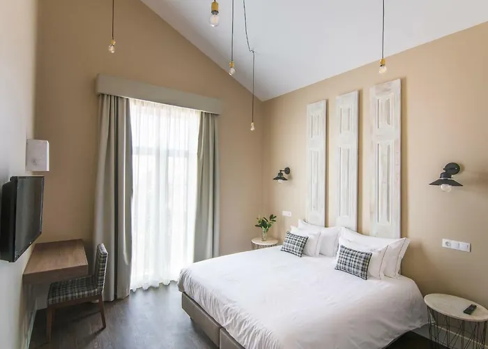 Casa Muralhas فندق 3*